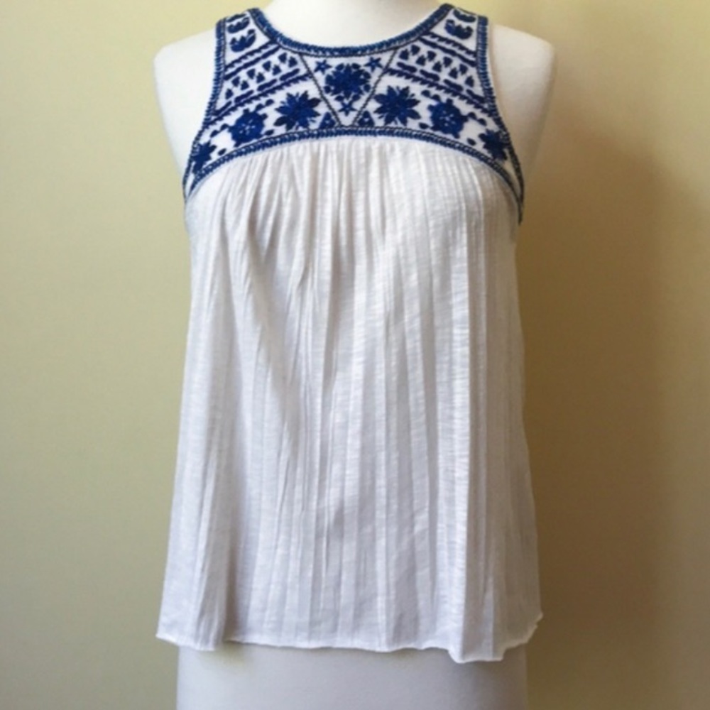 🤟🏼 AEO tank top